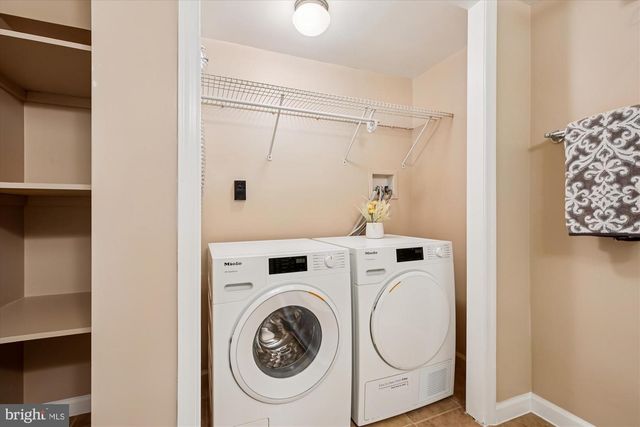 1412 ALLISON ST NW, Washington, DC 20011