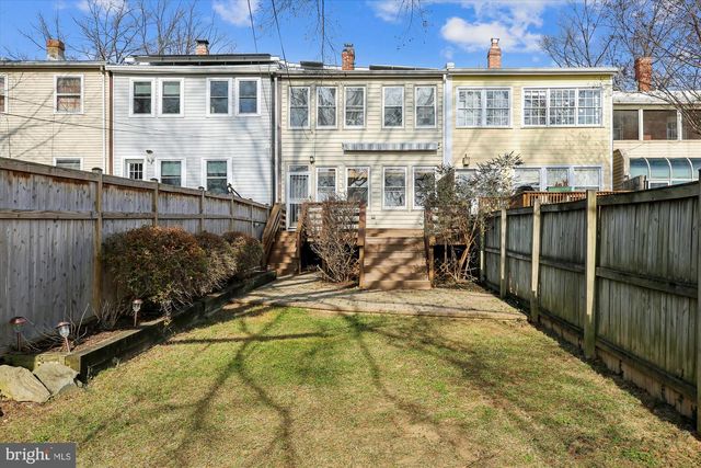 1412 ALLISON ST NW, Washington, DC 20011