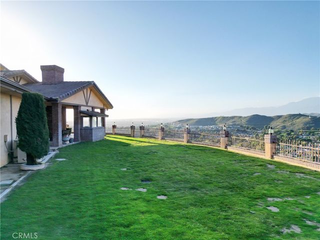 7421 Live Oak Drive, Jurupa Valley, CA 92509