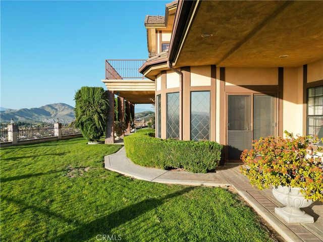 7421 Live Oak Drive, Jurupa Valley, CA 92509