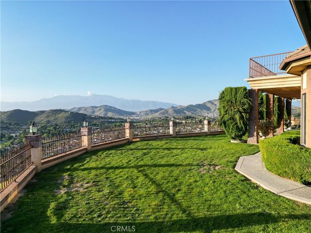 7421 Live Oak Drive, Jurupa Valley, CA 92509