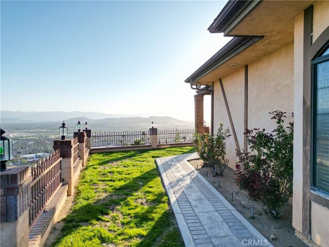 7421 Live Oak Drive, Jurupa Valley, CA 92509