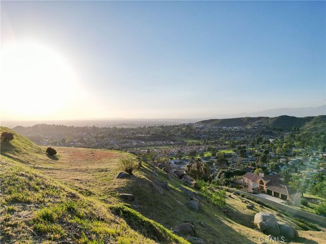 7421 Live Oak Drive, Jurupa Valley, CA 92509