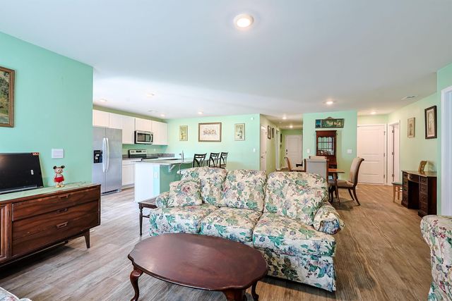 305 Woodcross Court, Conway, SC 29527