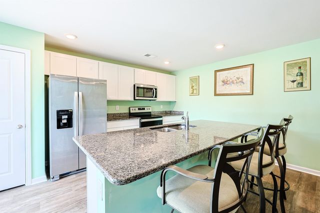 305 Woodcross Court, Conway, SC 29527