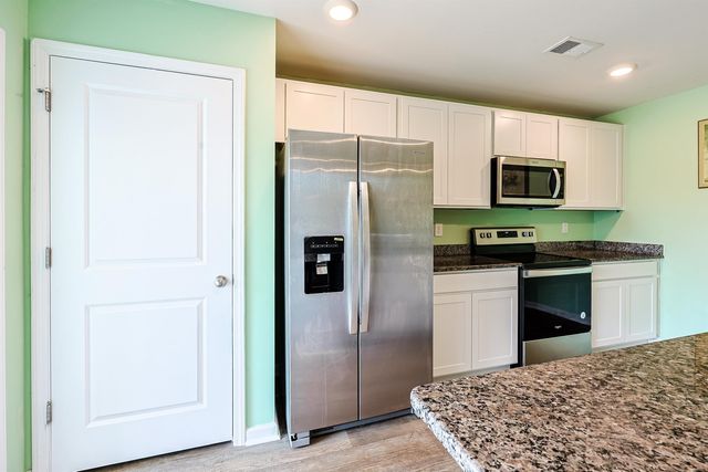 305 Woodcross Court, Conway, SC 29527