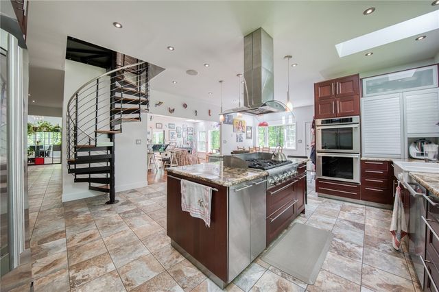 236 Hespenheide Road, Adams Twp, PA 16046
