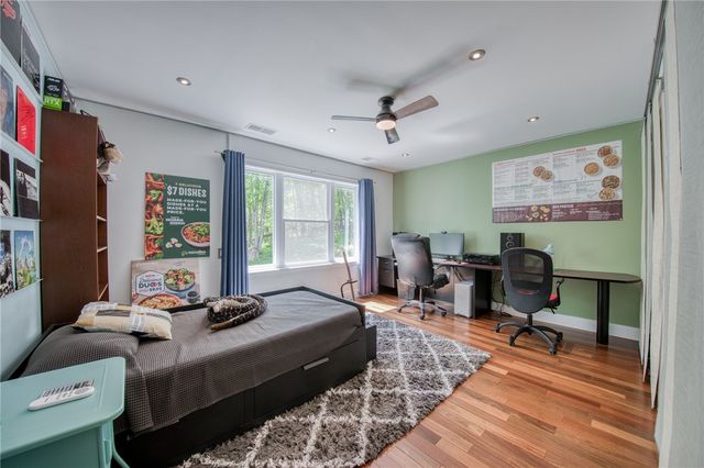 236 Hespenheide Road, Adams Twp, PA 16046