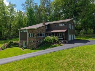 236 Hespenheide Road, Adams Twp, PA 16046