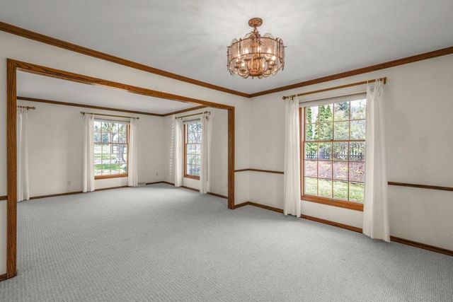 2805 Alvarado Lane N, Plymouth, MN 55447