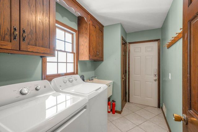 2805 Alvarado Lane N, Plymouth, MN 55447