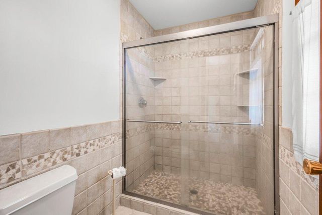 2805 Alvarado Lane N, Plymouth, MN 55447
