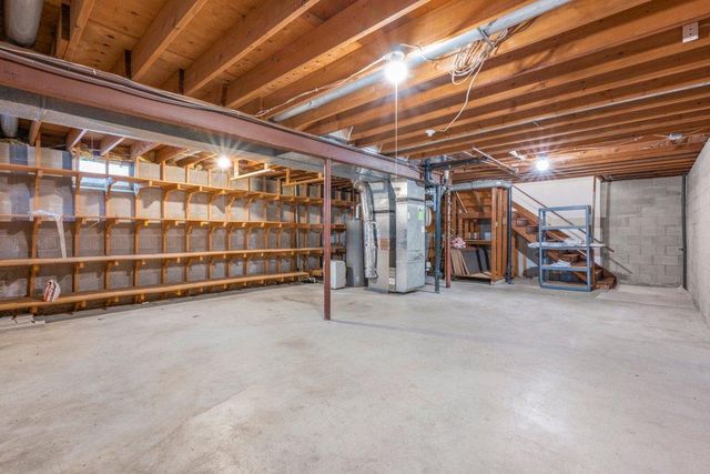 2805 Alvarado Lane N, Plymouth, MN 55447