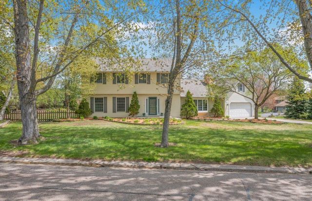 2805 Alvarado Lane N, Plymouth, MN 55447
