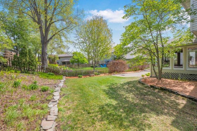 2805 Alvarado Lane N, Plymouth, MN 55447