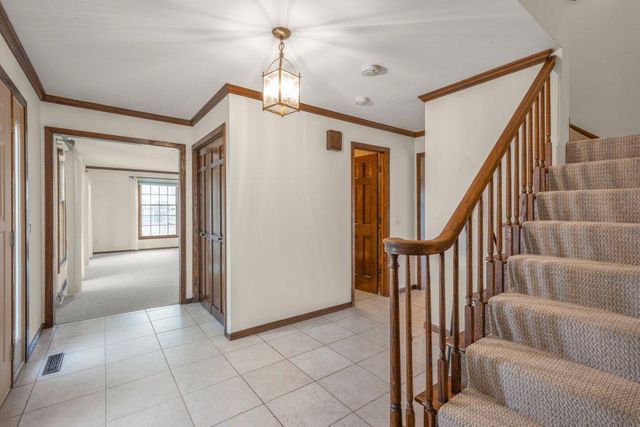 2805 Alvarado Lane N, Plymouth, MN 55447