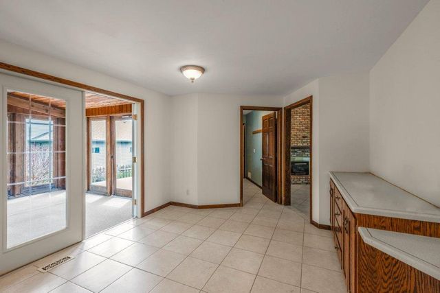 2805 Alvarado Lane N, Plymouth, MN 55447