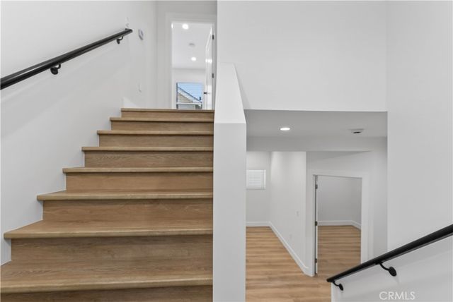 678 E 45th, Los Angeles, CA 90011