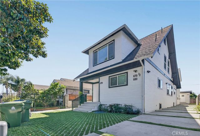 678 E 45th, Los Angeles, CA 90011