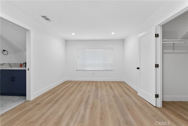 678 E 45th, Los Angeles, CA 90011