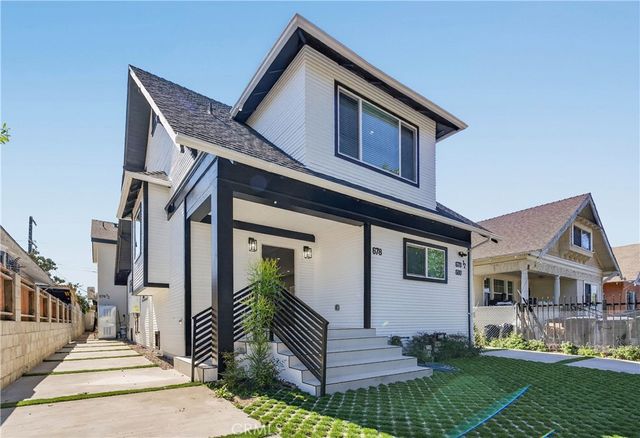 678 E 45th, Los Angeles, CA 90011