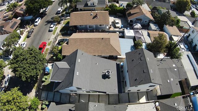 678 E 45th, Los Angeles, CA 90011
