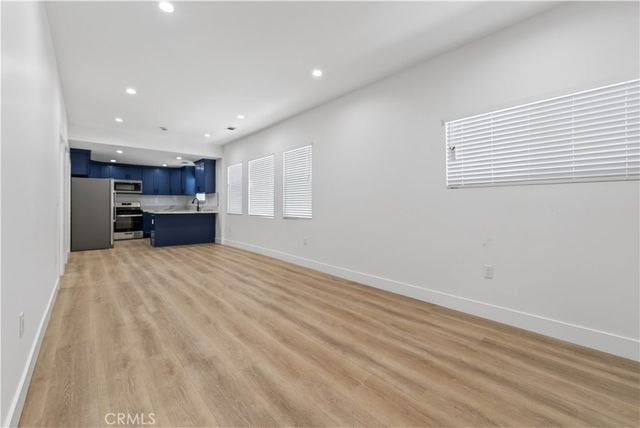 678 E 45th, Los Angeles, CA 90011