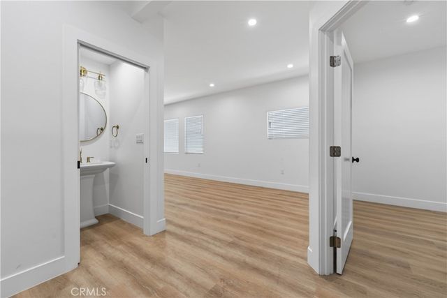 678 E 45th, Los Angeles, CA 90011