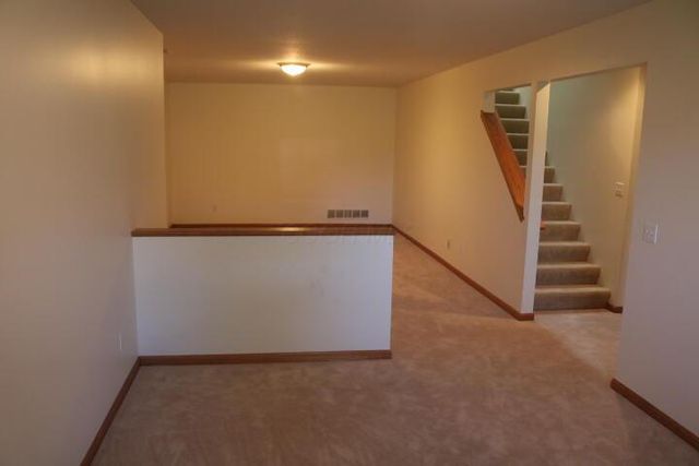 2 Coventry Court W, Mount Vernon, OH 43050
