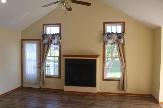 2 Coventry Court W, Mount Vernon, OH 43050