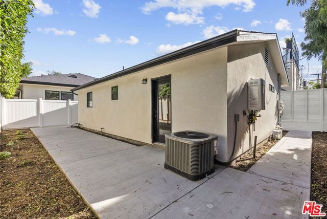 521 N Martel Avenue, Los Angeles, CA 90036