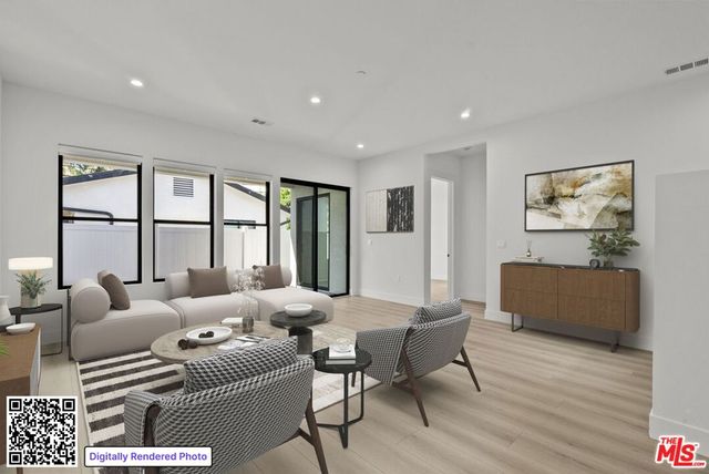 521 N Martel Avenue, Los Angeles, CA 90036