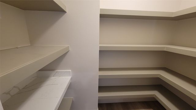 8219 Buckley Court, Johnston, IA 50111