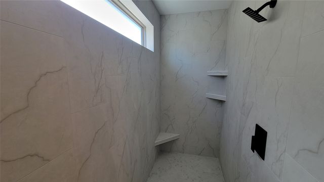 8219 Buckley Court, Johnston, IA 50111