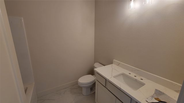 8219 Buckley Court, Johnston, IA 50111