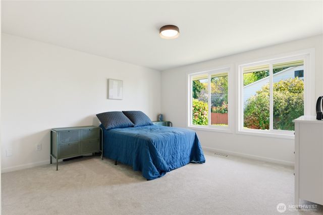 18174 Brittany Drive SW, Normandy Park, WA 98166