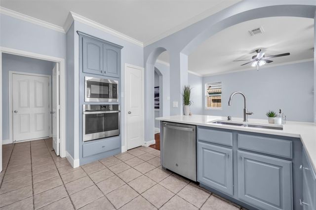 3307 Long Briar Lane, Sugar Land, TX 77498