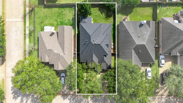 3307 Long Briar Lane, Sugar Land, TX 77498