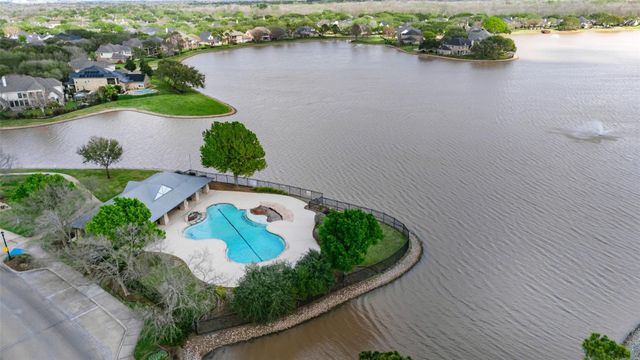 3307 Long Briar Lane, Sugar Land, TX 77498