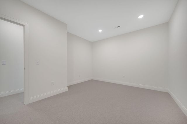 320 Laurel Curve, Golden Valley, MN 55426