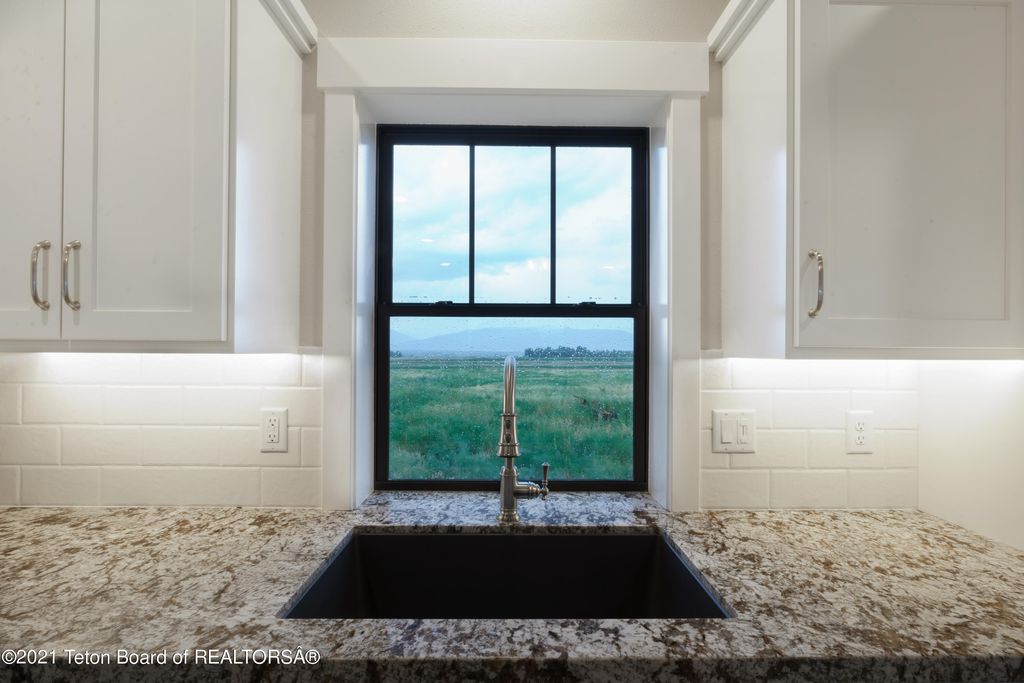 1845 S 5000 W, Driggs, ID 83422 photo 4