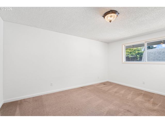 15820 Se 3RD St, Vancouver, WA 98684