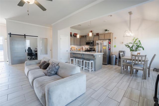 4705 Apatite Bluff Drive, Oklahoma City, OK 73179