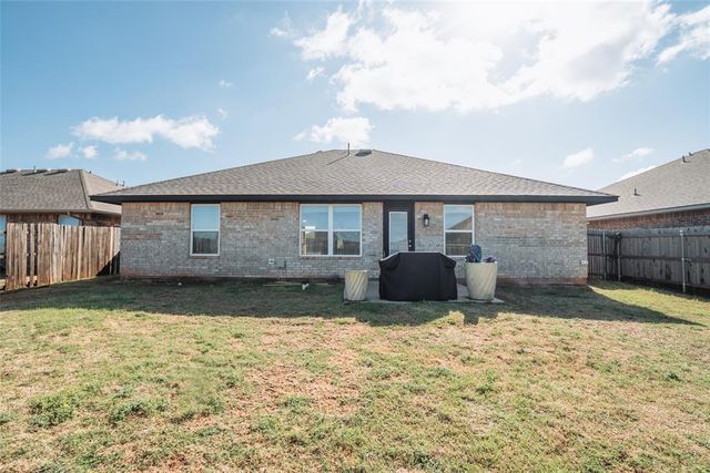 4705 Apatite Bluff Drive, Oklahoma City, OK 73179