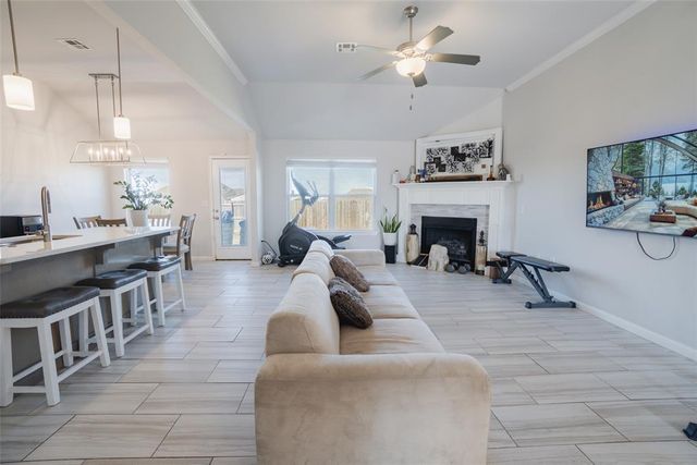 4705 Apatite Bluff Drive, Oklahoma City, OK 73179