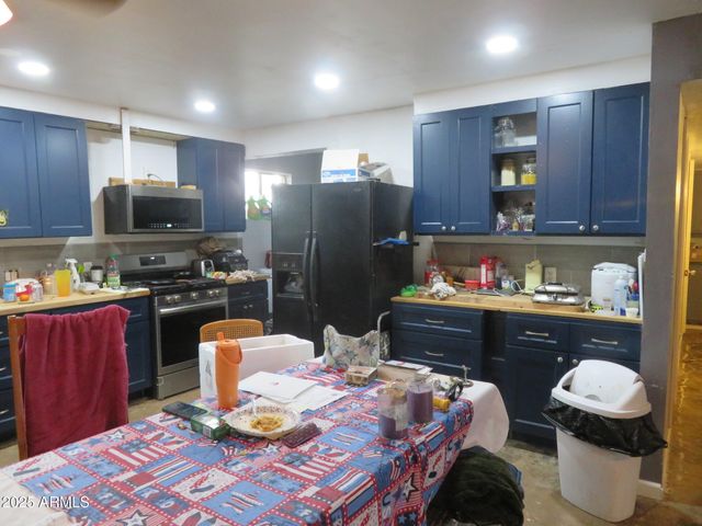 10019 S HONEYSUCKLE Drive, Hereford, AZ 85615