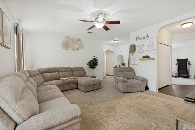 15822 MANES GRV, San Antonio, TX 78247