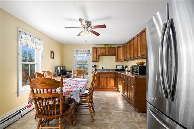 39 Forest St, North Brookfield, MA 01535