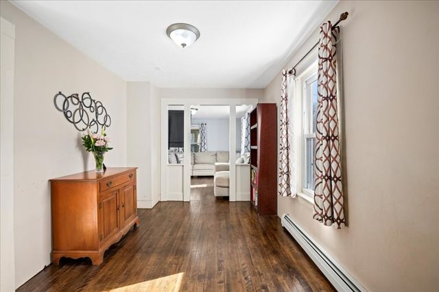 39 Forest St, North Brookfield, MA 01535