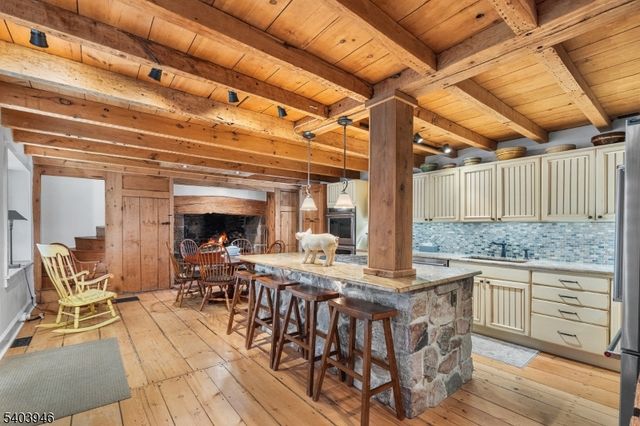 1 Bonetown Rd, Raritan Twp., NJ 08822